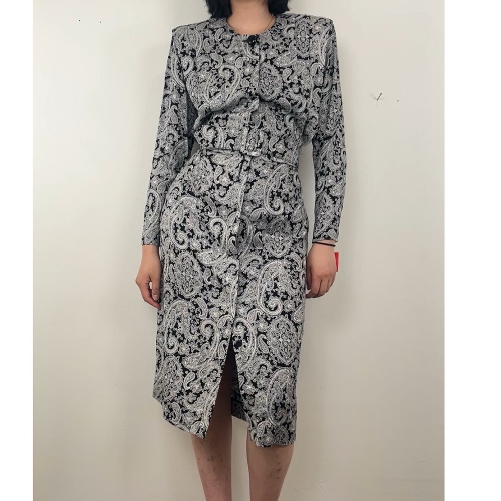 NWT Vintage 70s Saks Black and White Paisley Long Sleeve Belted Dress